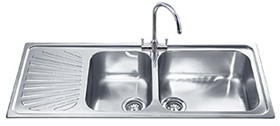 Smeg Sinks 2.0 Anti-Scratch Stainless Steel Kitchen Sink With Left Hand Drainer.