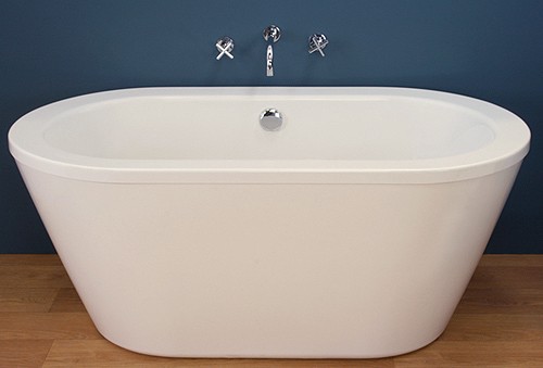 Additional image for Freestanding Bath With Surround Panel (1500mm).