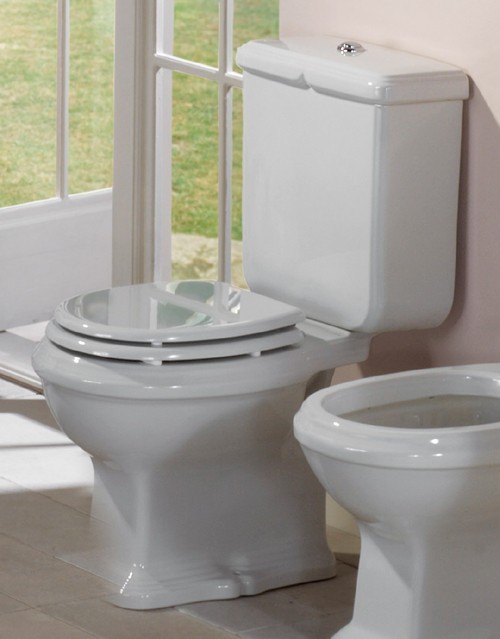 Additional image for 4 Piece Cloakroom Bathroom Suite.