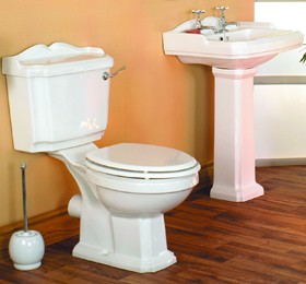 Thames Traditional four piece bathroom suite with 2 faucet hole basin.