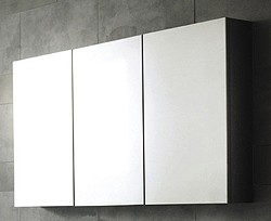Hudson Reed Quartet 3 Door Mirror Bathroom Cabinet. 1350x700x150mm.