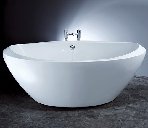 Additional image for Freestanding Bath With Surround Panel.  Size 1800x800x630mm.