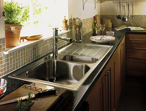 Additional image for 1.5 Bowl Stainless Steel Sink, Right Hand Drainer.