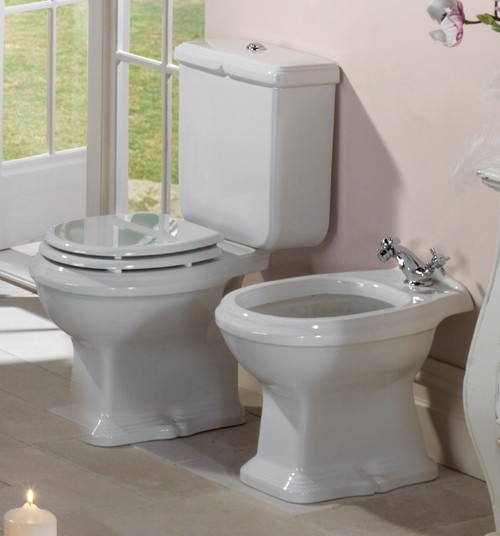 Additional image for 3 Piece Bathroom Suite.