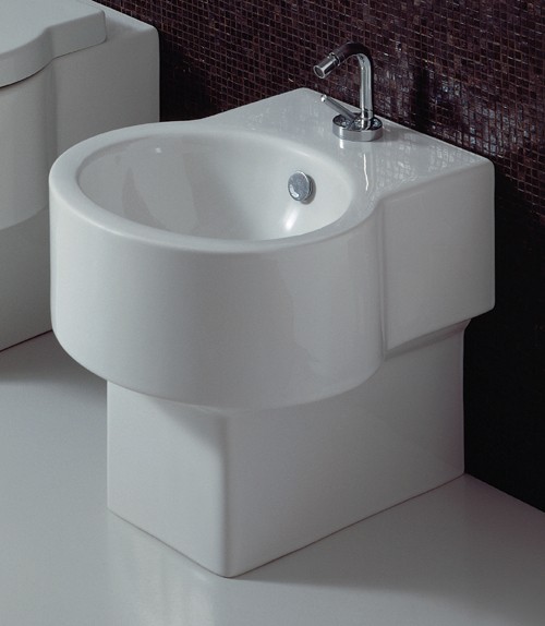 Additional image for Back To Wall Bidet.