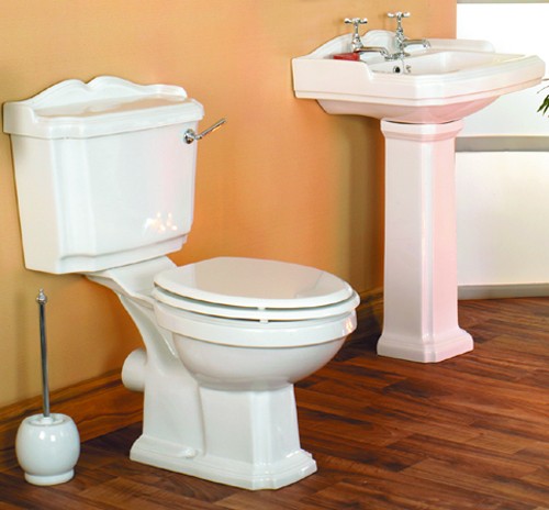 Additional image for Traditional four piece bathroom suite with 2 faucet hole basin.